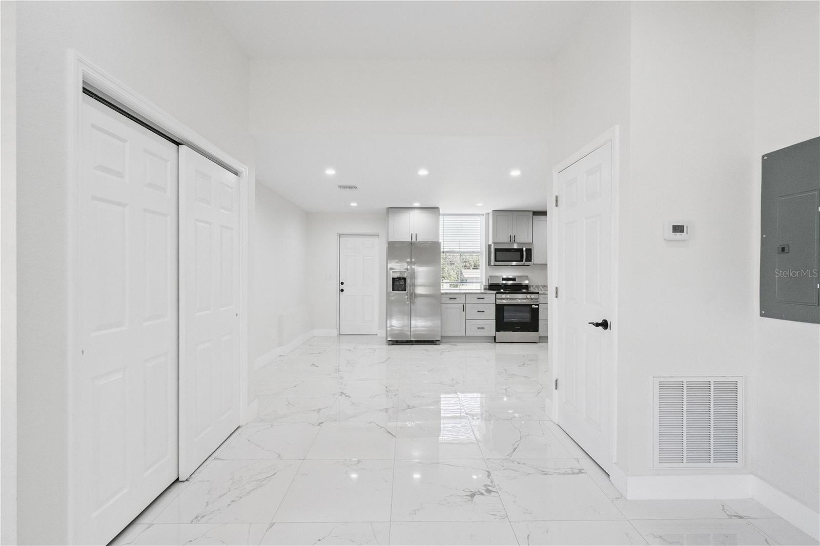 207 Avenue E, Winter Haven, FL 33880