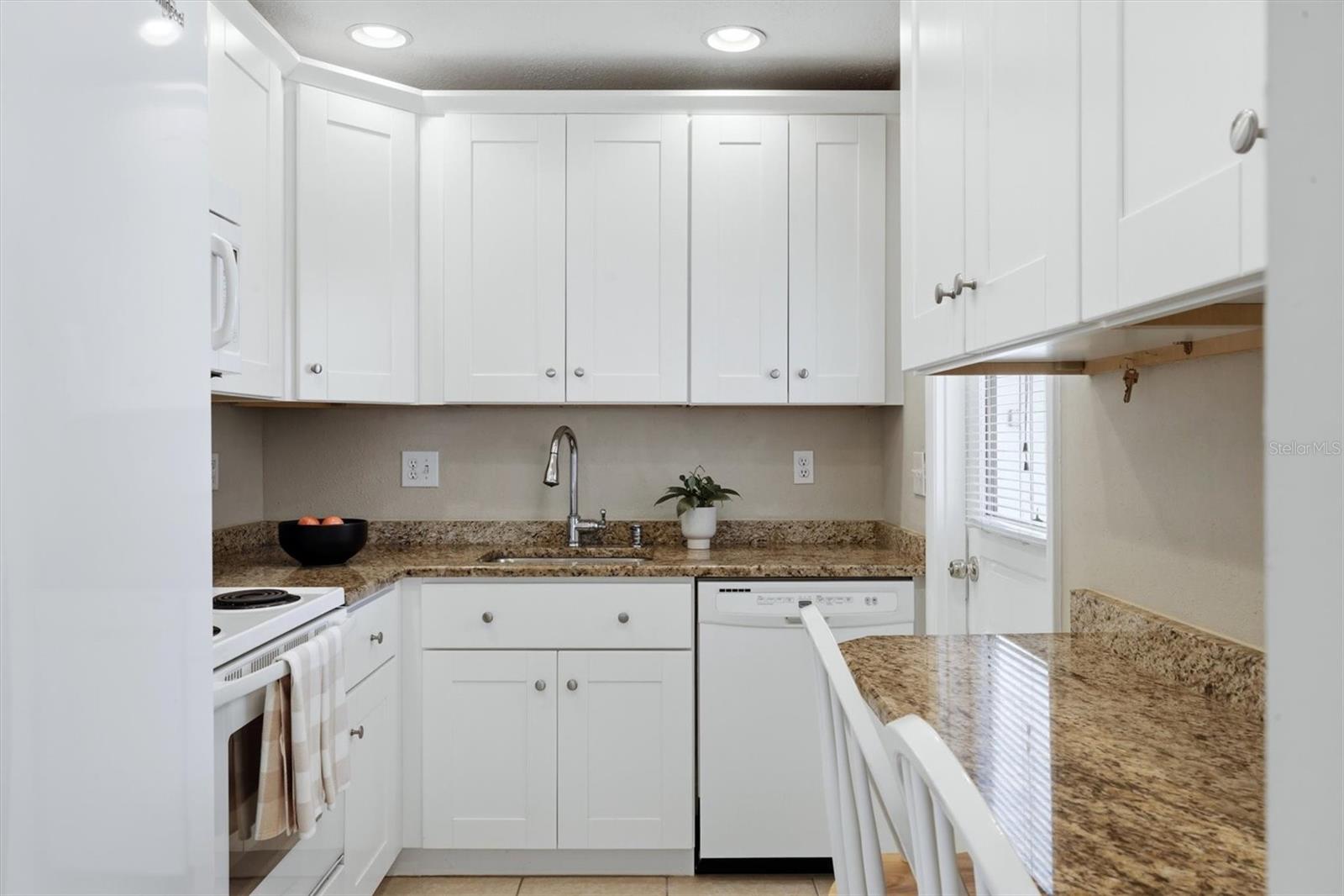 6039 Coral, Bradenton, FL 34207