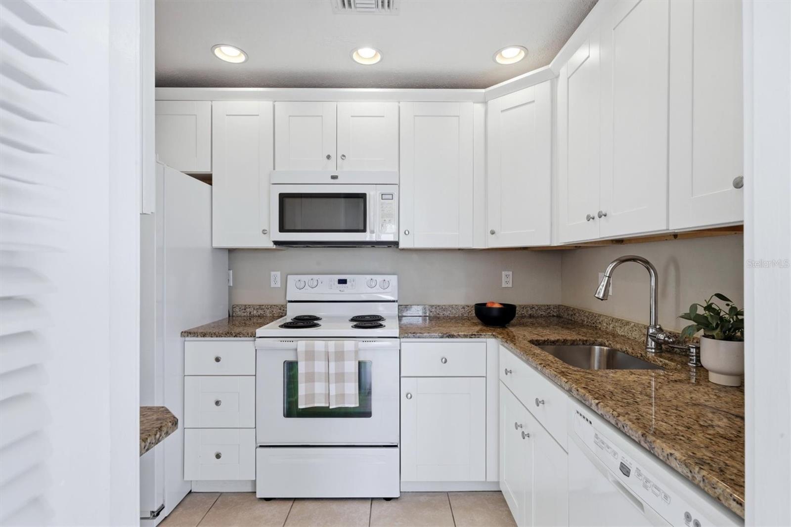 6039 Coral, Bradenton, FL 34207