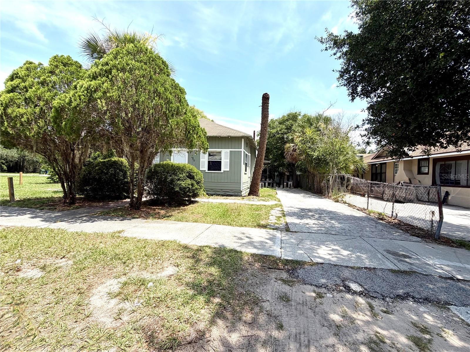 209 Avenue C, Winter Haven, FL 33881