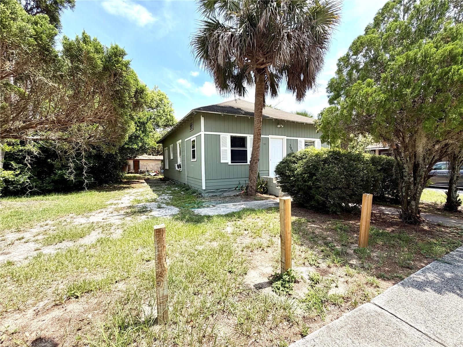 209 Avenue C, Winter Haven, FL 33881