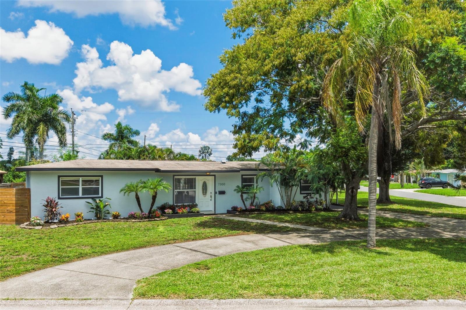7300 10th, St Petersburg, FL 33702