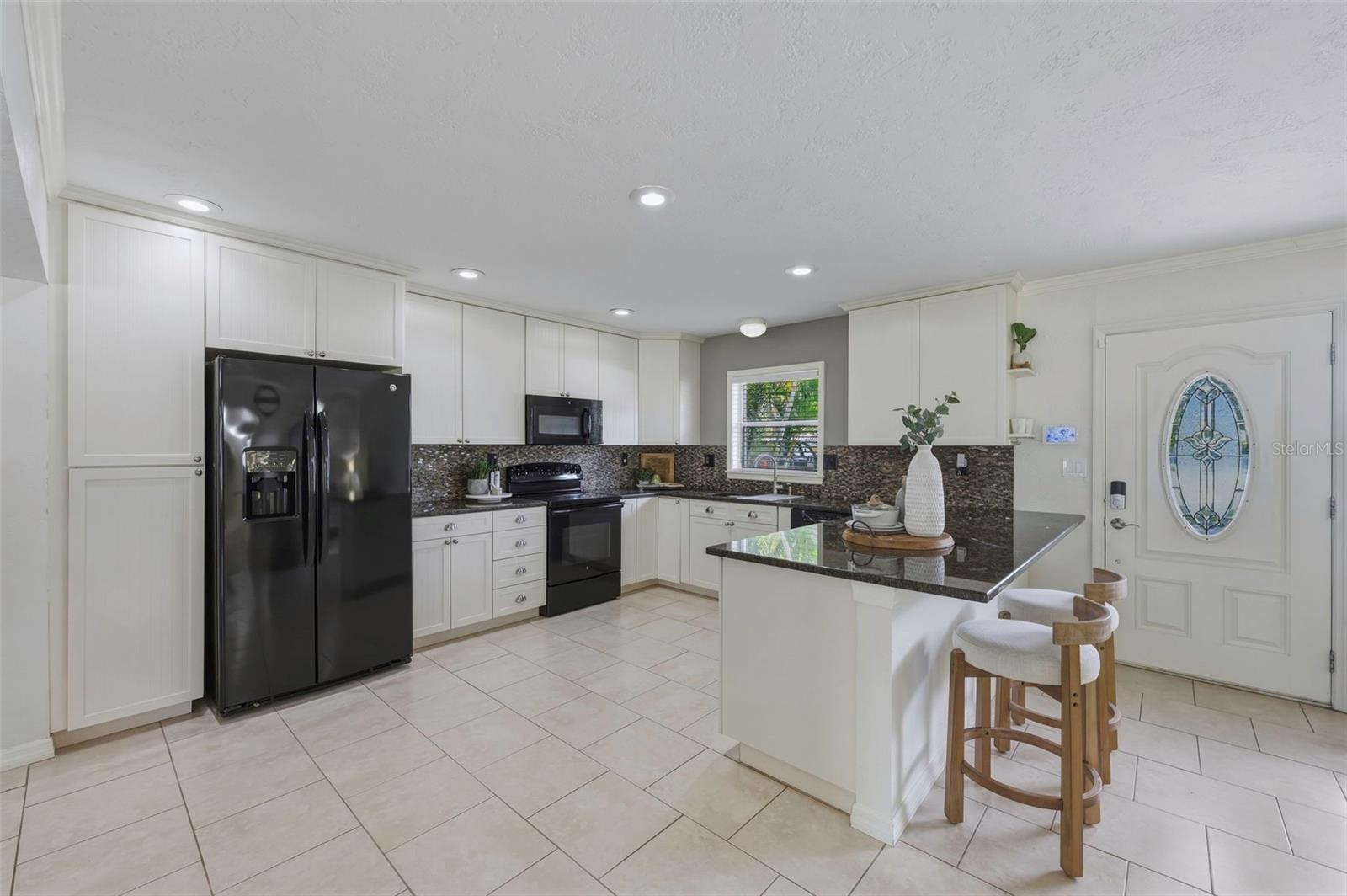 7300 10th, St Petersburg, FL 33702