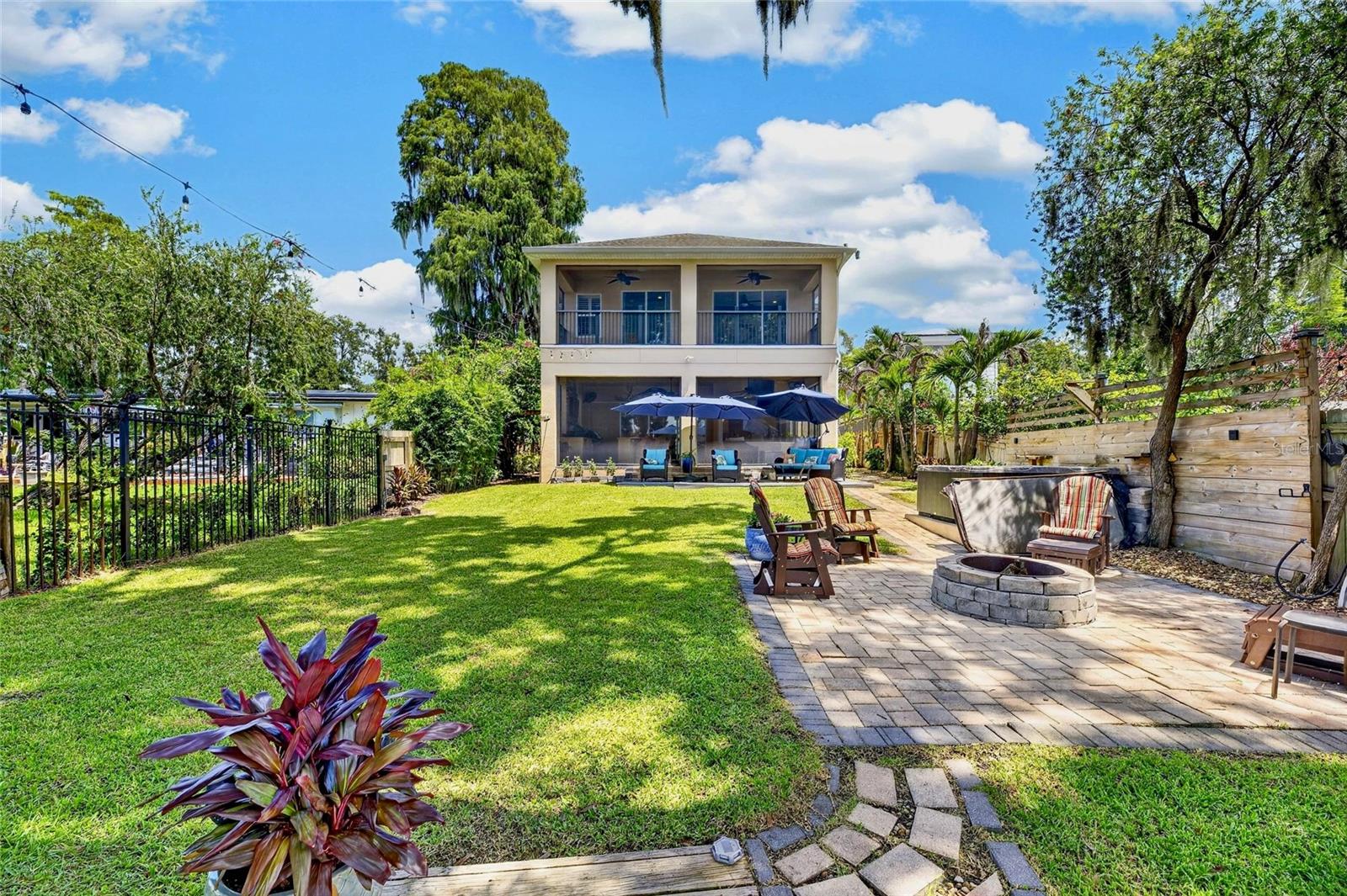 303 Chapman, Lutz, FL 33548