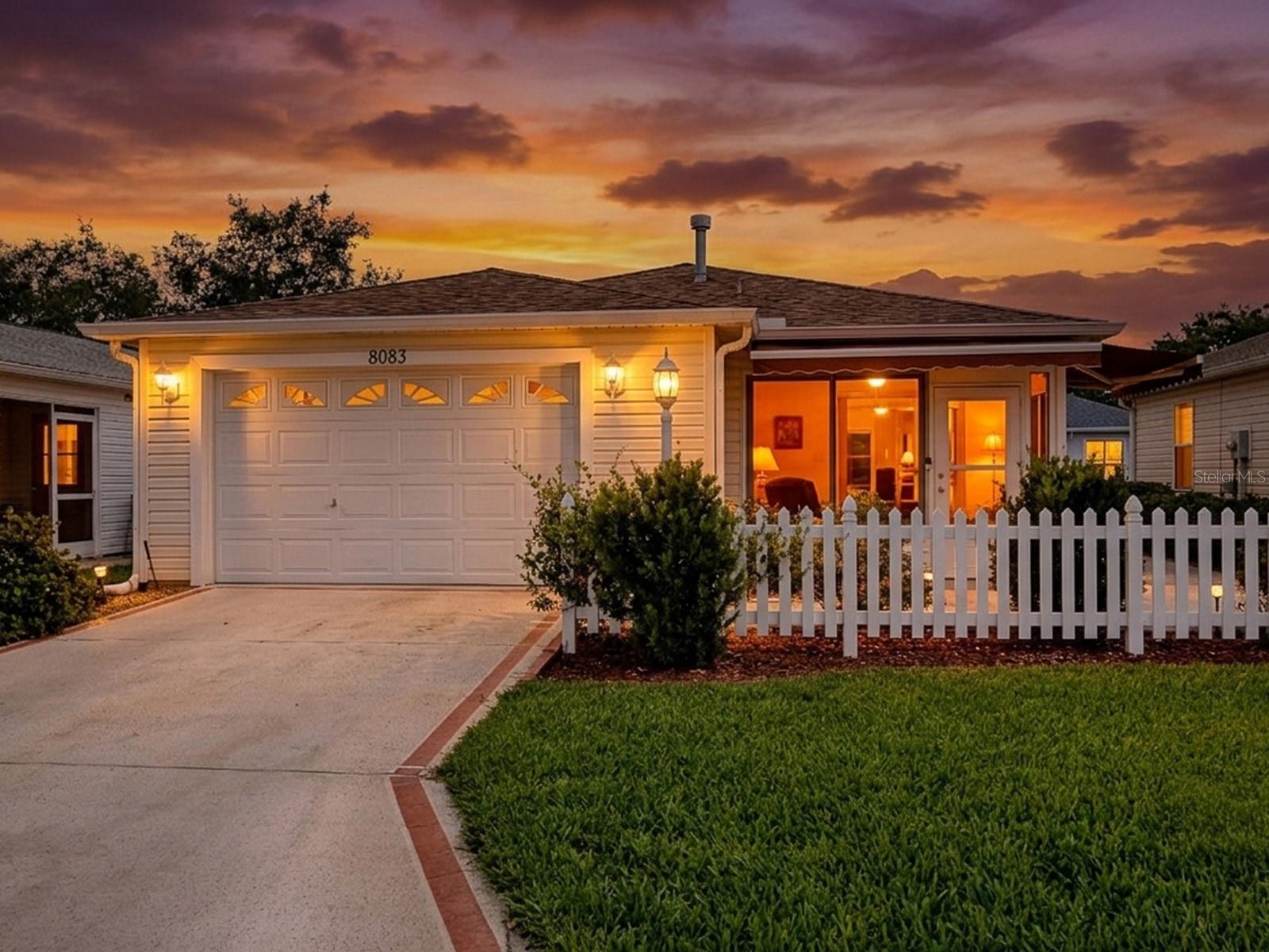 8083 169th Palownia, The Villages, FL 32162