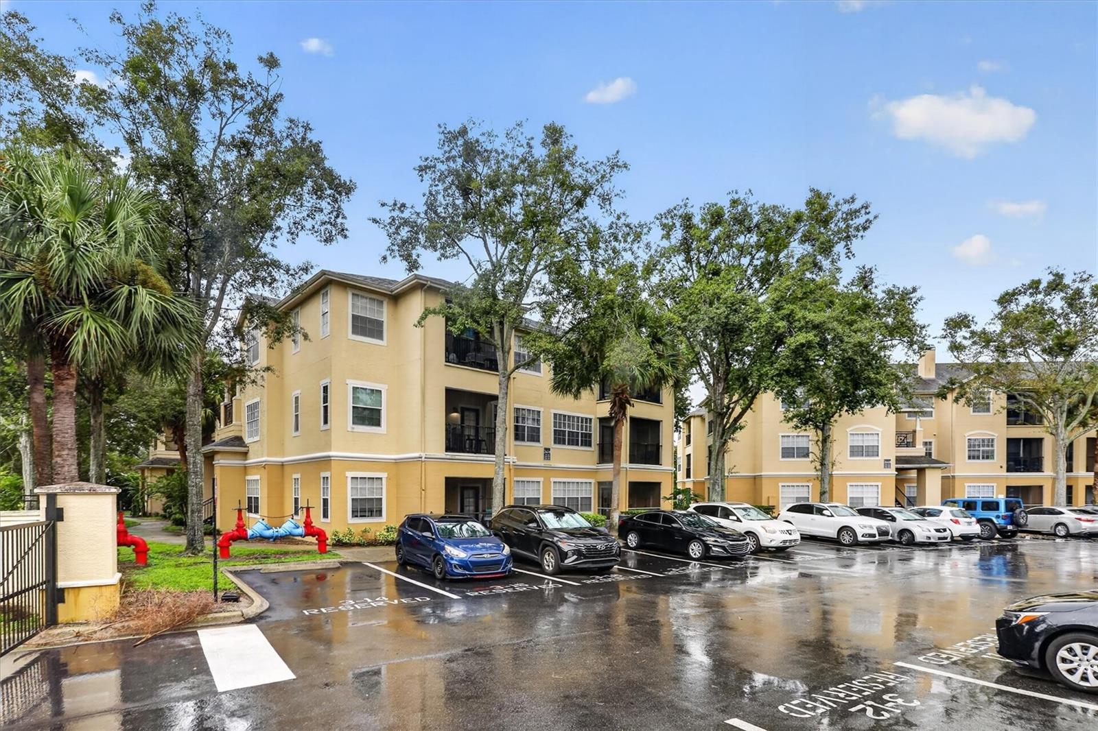 2674 Robert Trent Jones Unit 337, Orlando, FL 32835