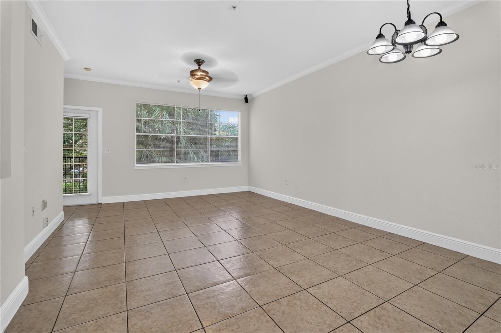 2674 Robert Trent Jones Unit 337, Orlando, FL 32835