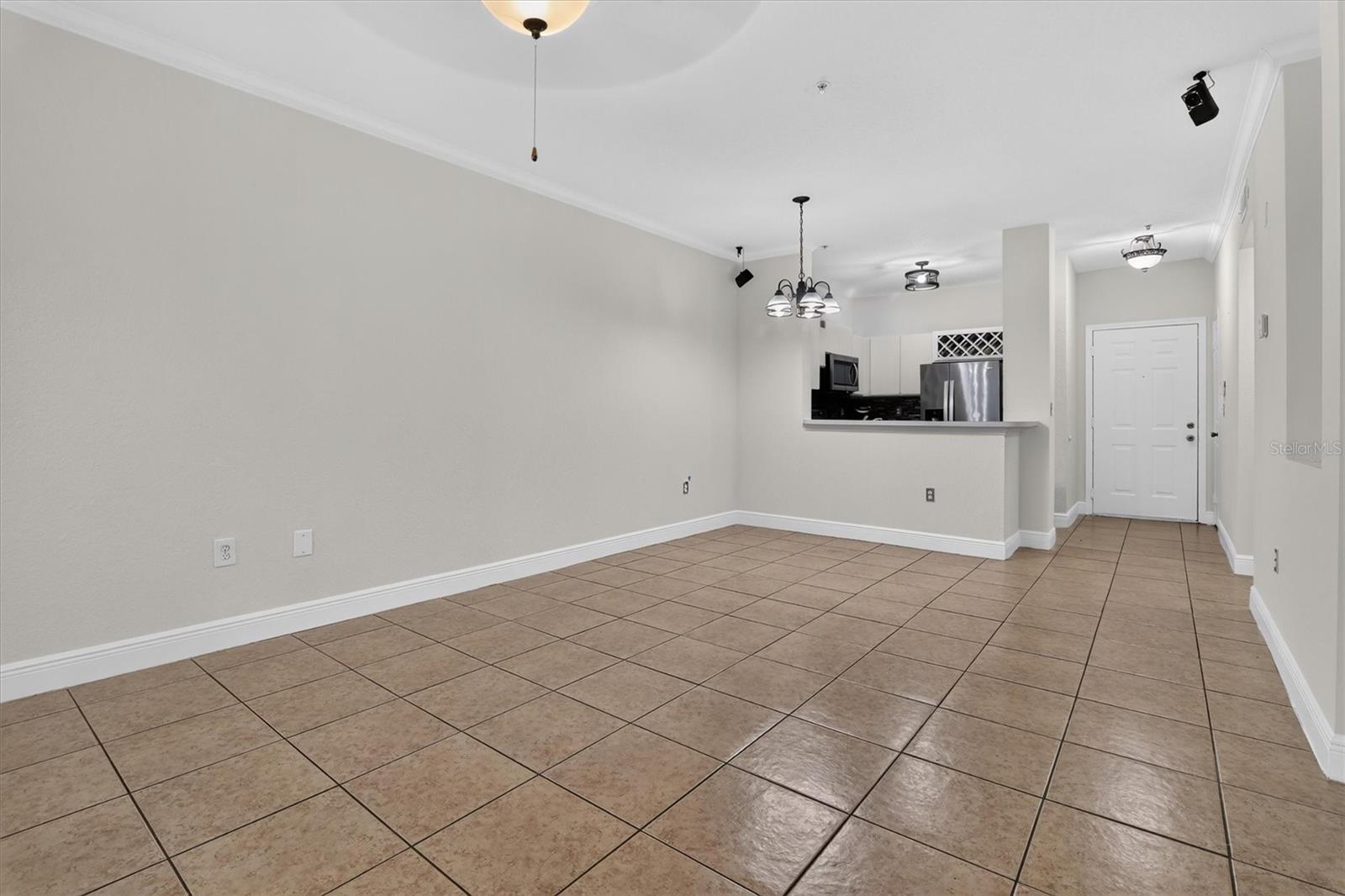 2674 Robert Trent Jones Unit 337, Orlando, FL 32835