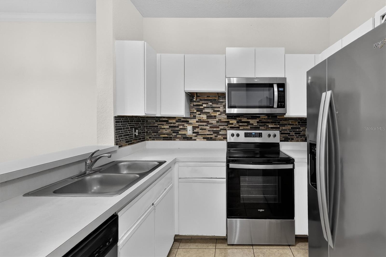 2674 Robert Trent Jones Unit 337, Orlando, FL 32835