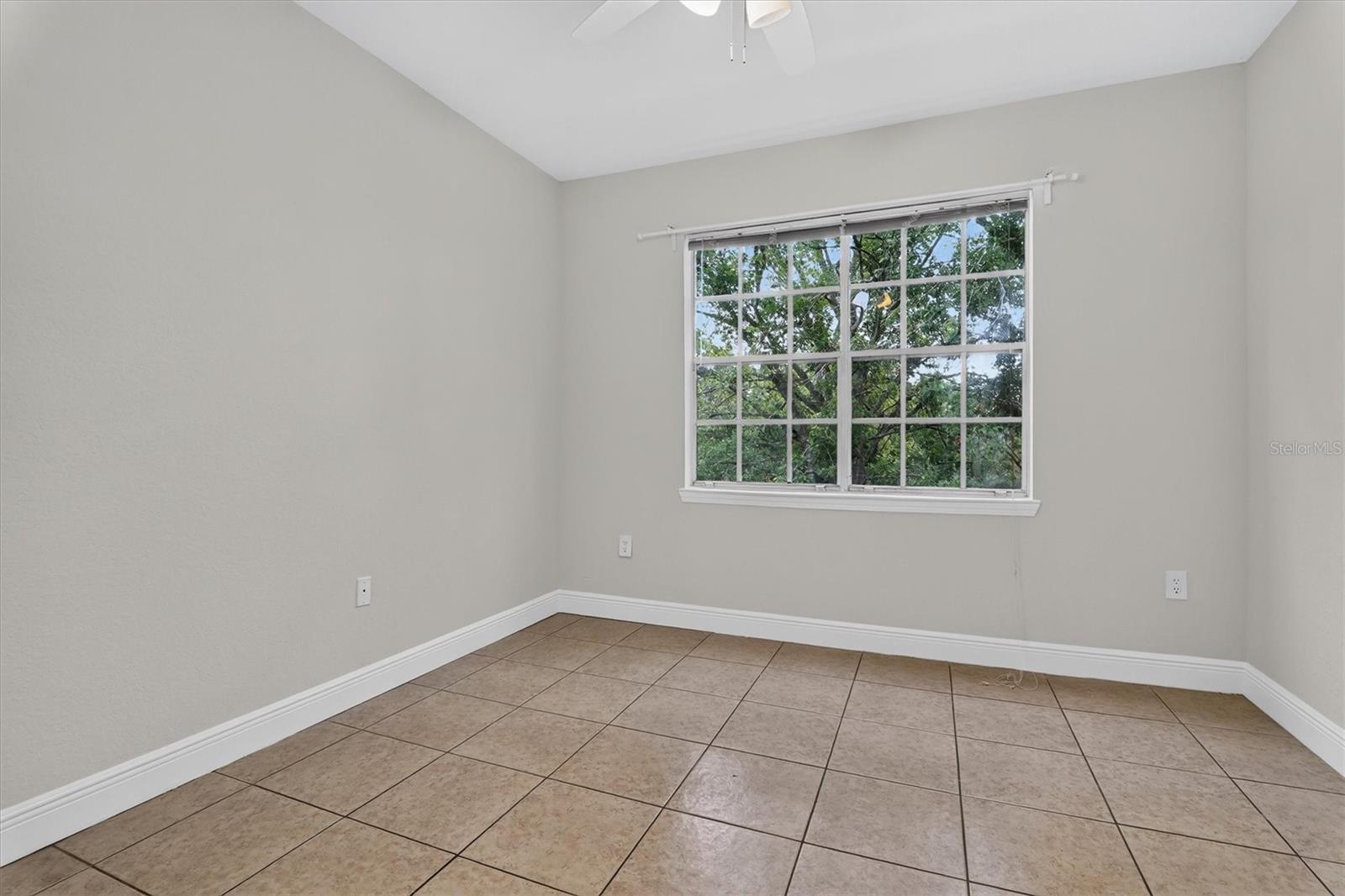 2674 Robert Trent Jones Unit 337, Orlando, FL 32835
