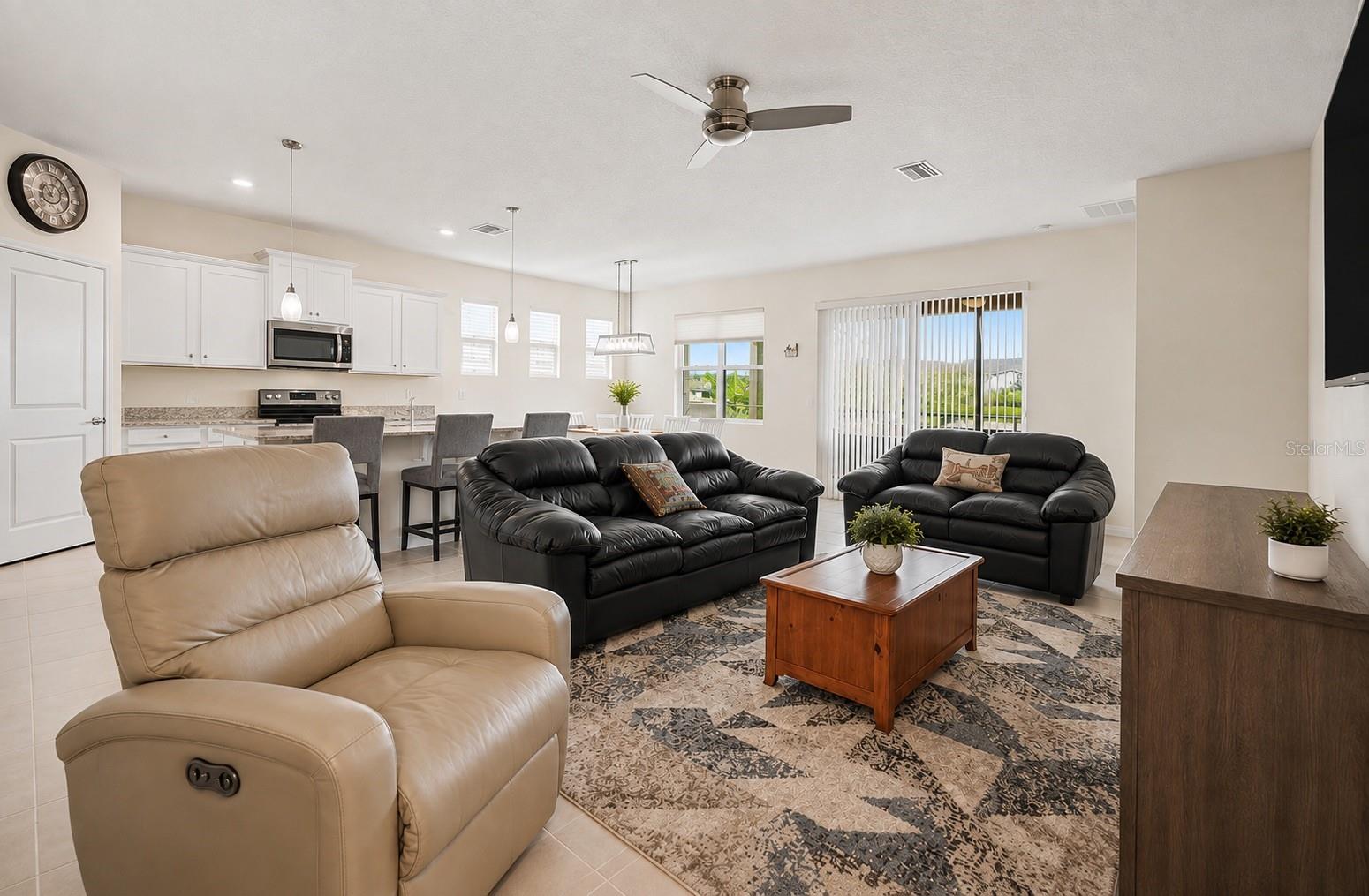 38387 Springhead Ln, Zephyrhills, FL 33540