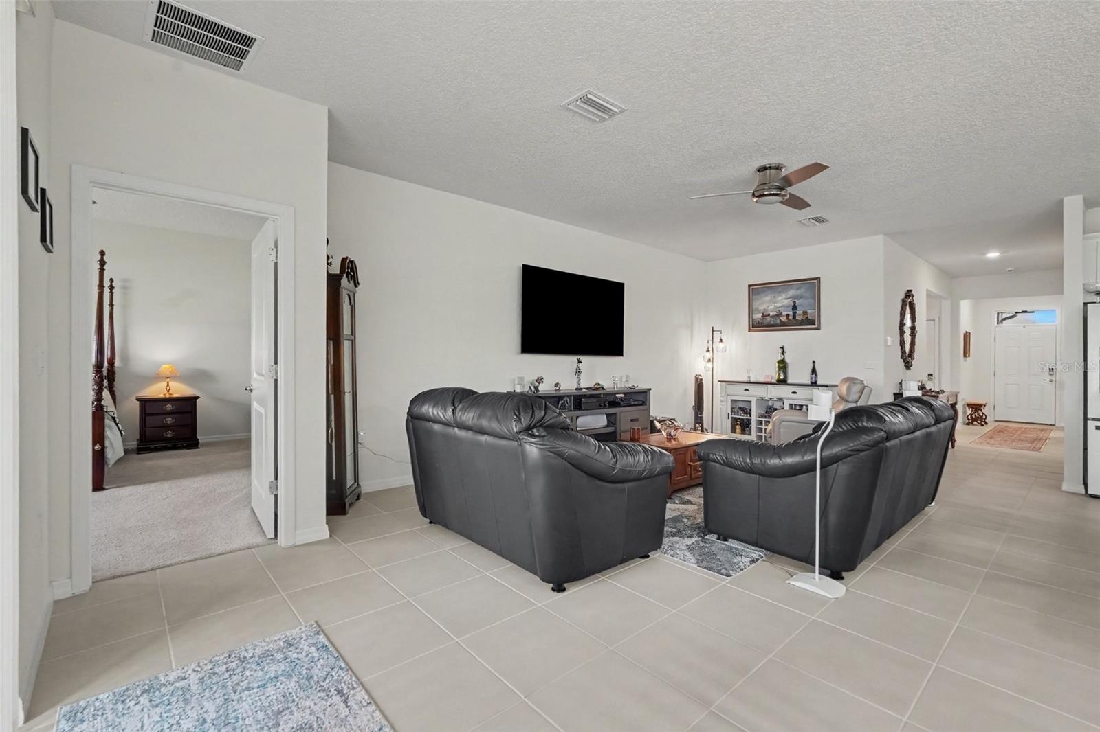 38387 Springhead Ln, Zephyrhills, FL 33540