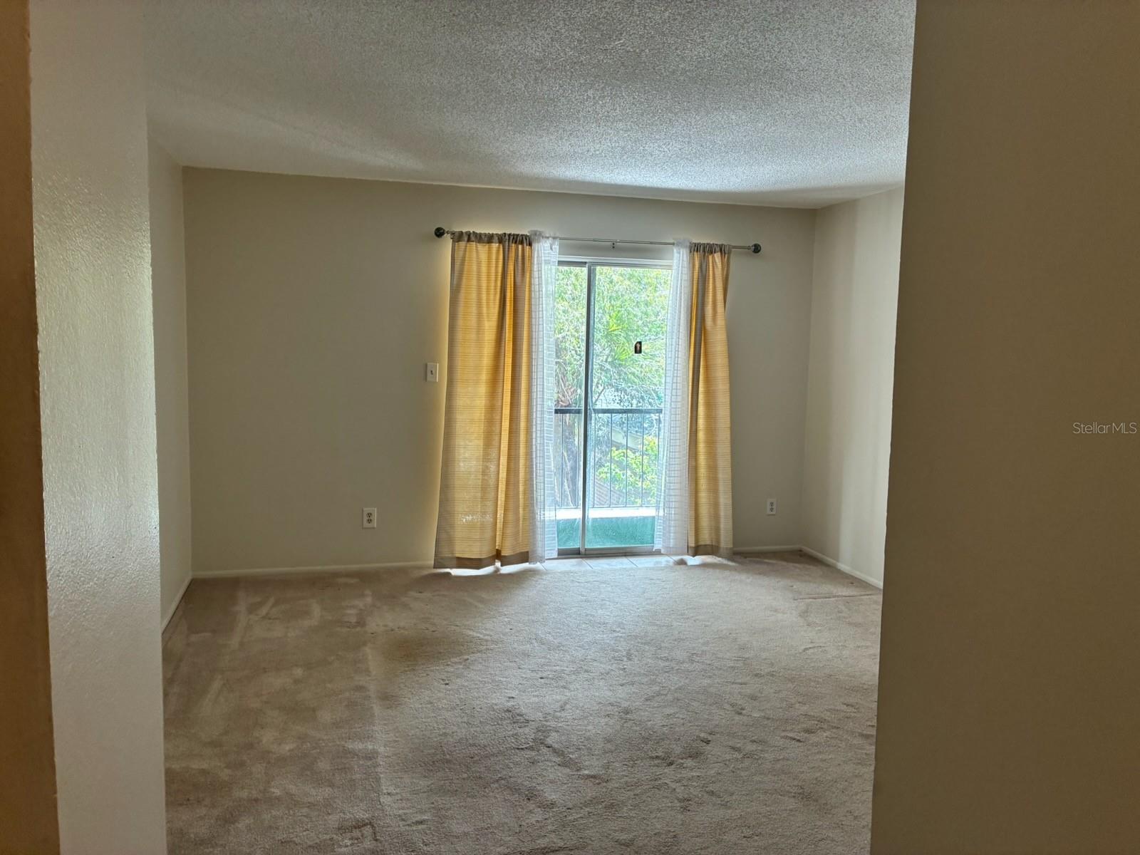 1124 85th Unit D, St Petersburg, FL 33702