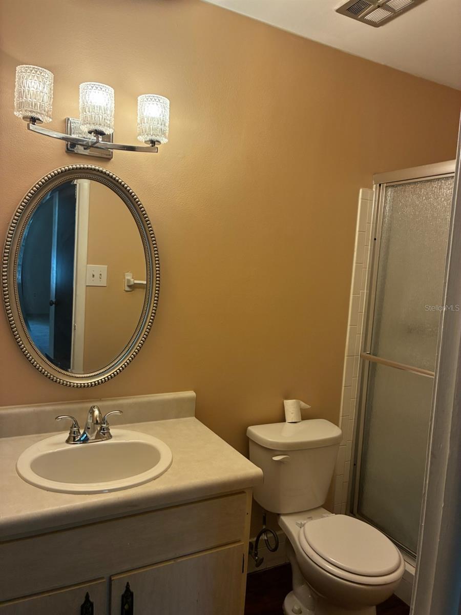 1124 85th Unit D, St Petersburg, FL 33702