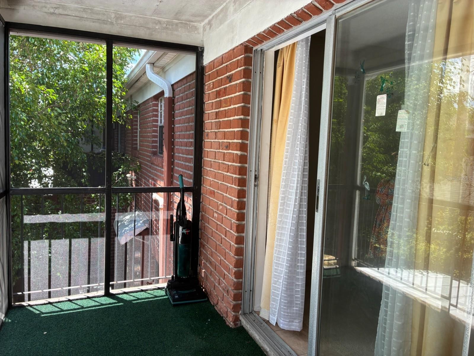 1124 85th Unit D, St Petersburg, FL 33702