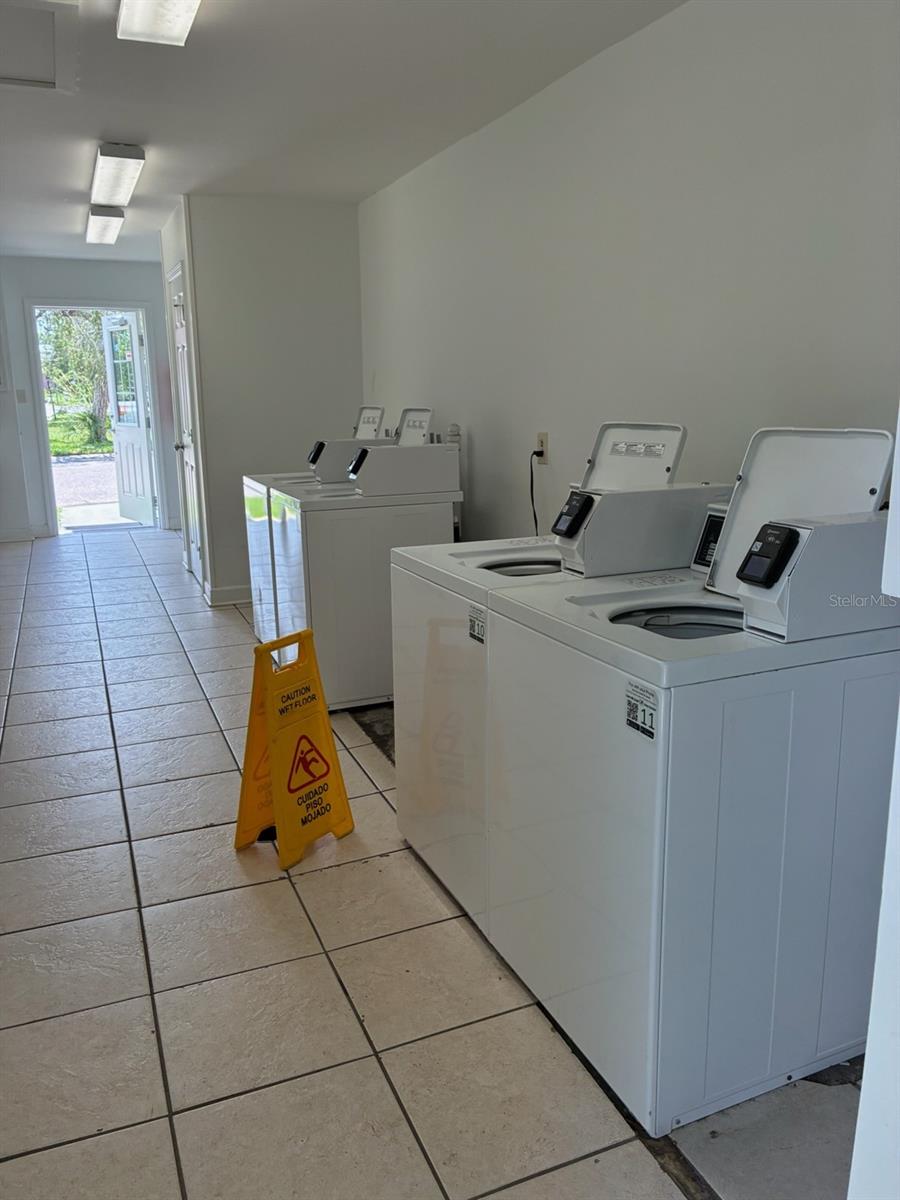 1124 85th Unit D, St Petersburg, FL 33702