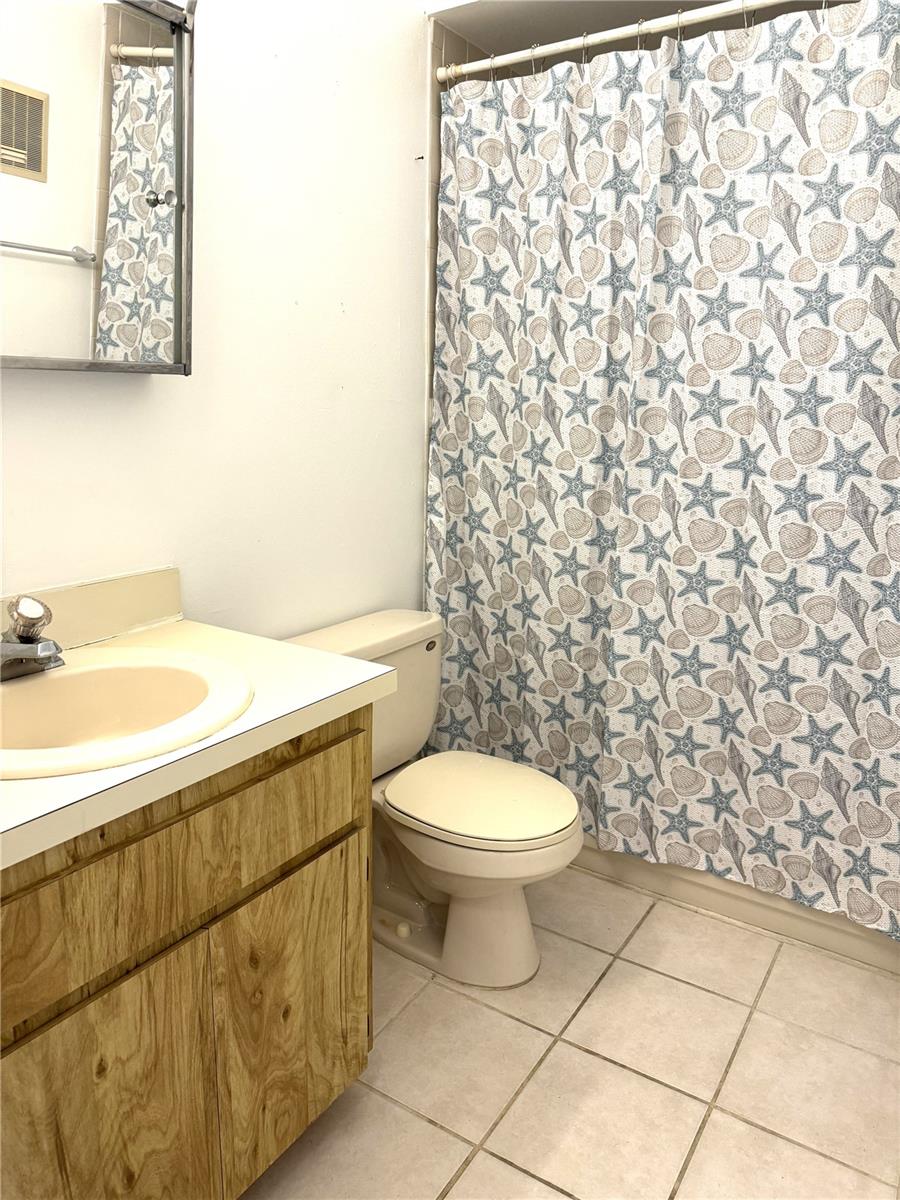 13608 Village Unit 8203, Tampa, FL 33618