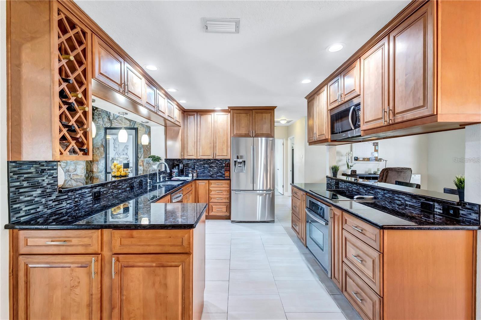 8532 Kumquat, Seminole, FL 33777
