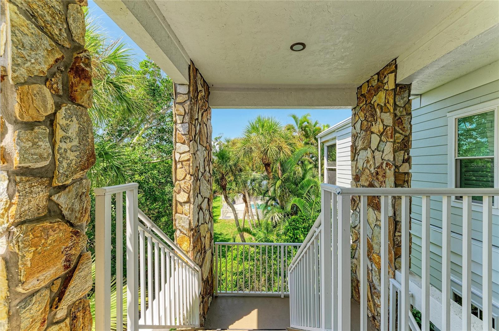5320 Gulf of Mexico Unit 204, Longboat Key, FL 34228
