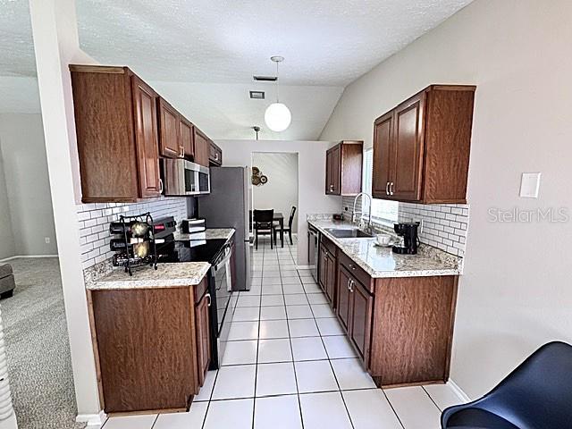 16004 Grass Lake, Tampa, FL 33618