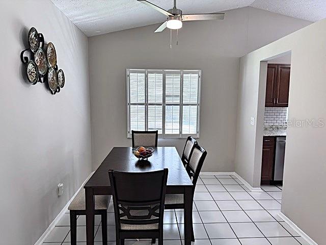 16004 Grass Lake, Tampa, FL 33618