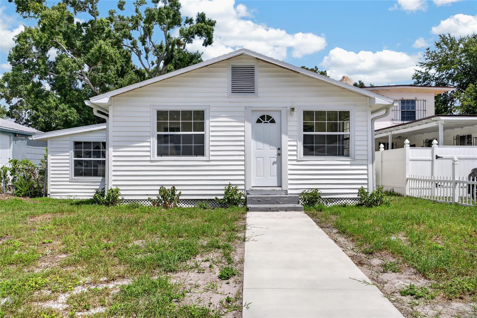 3927 11th, St Petersburg, FL 33711