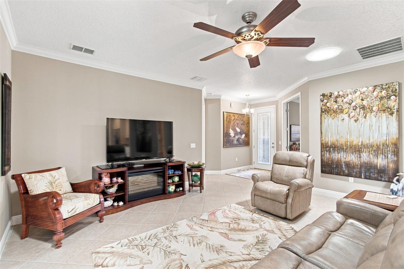 463 Monterey, Poinciana, FL 34759