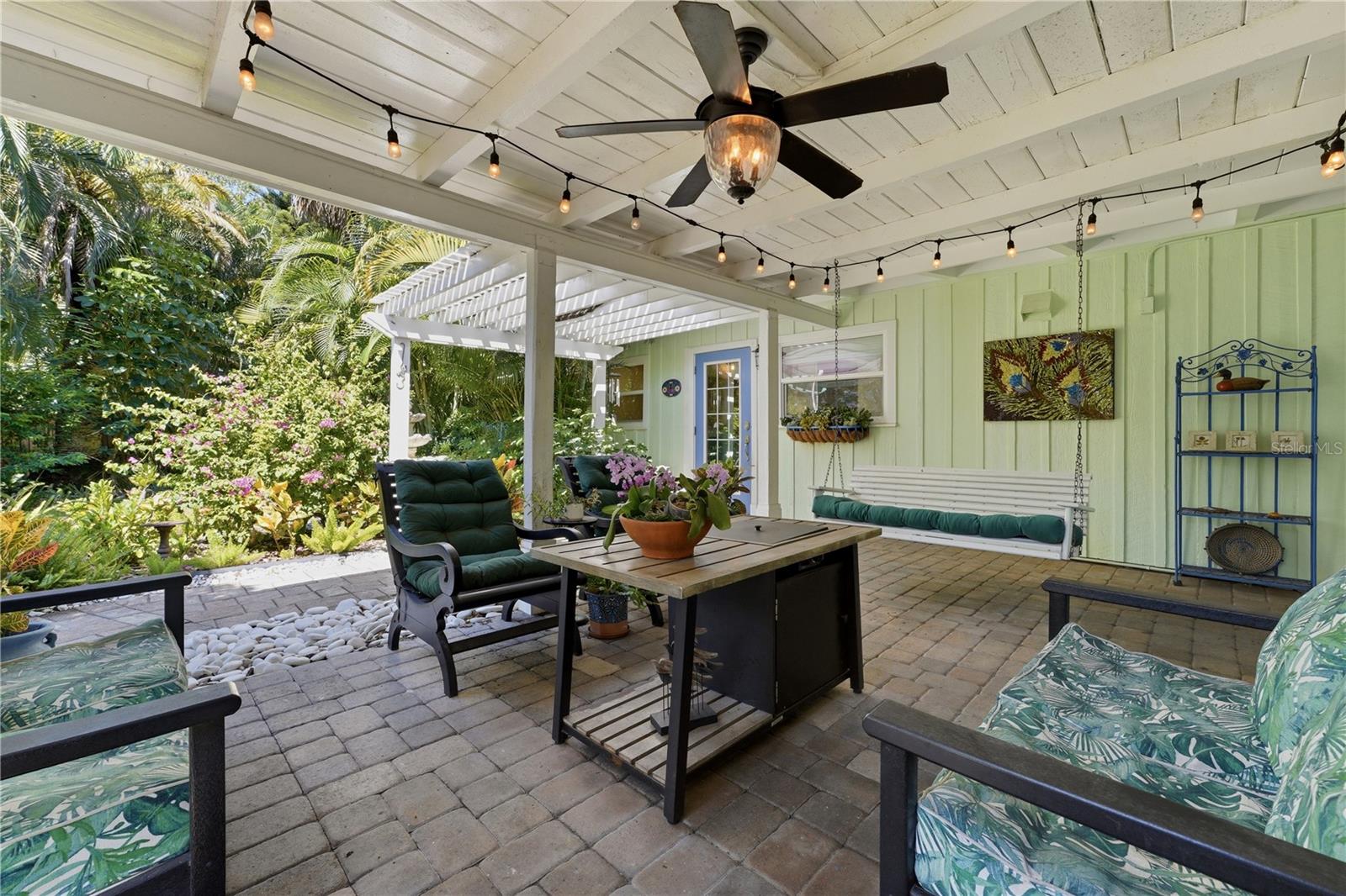 3424 Old Oak, Sarasota, FL 34239