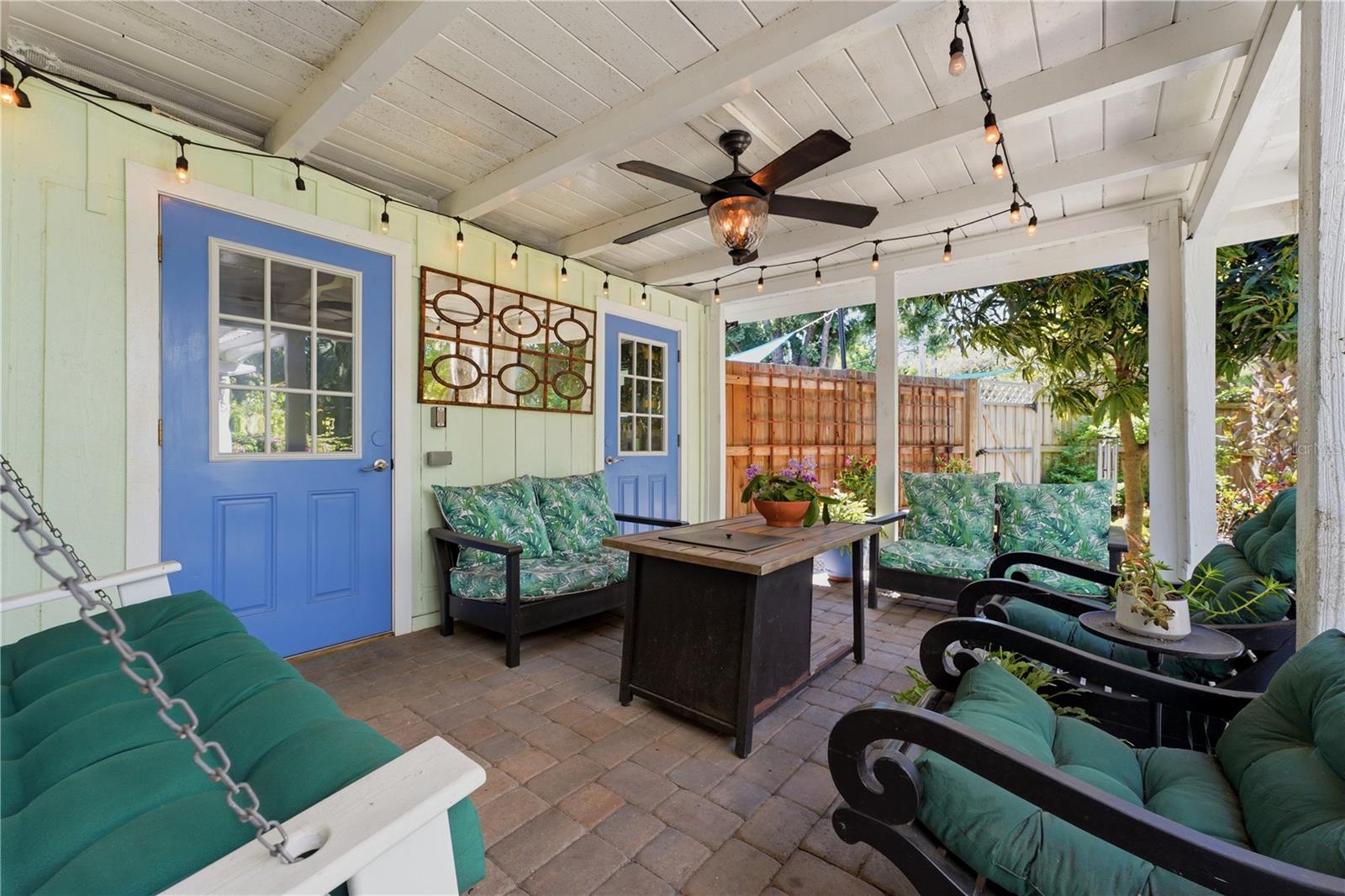3424 Old Oak, Sarasota, FL 34239