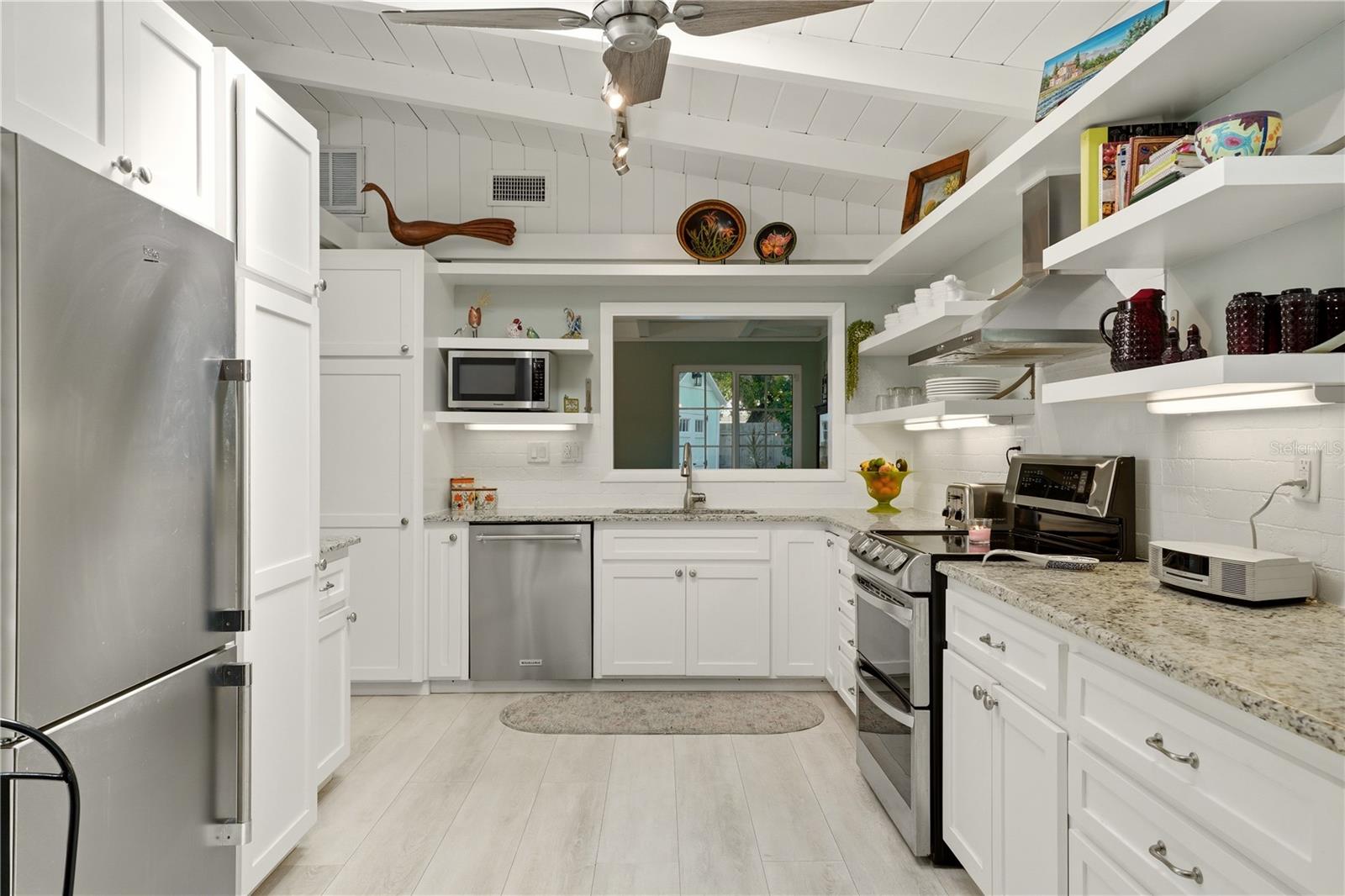 3424 Old Oak, Sarasota, FL 34239