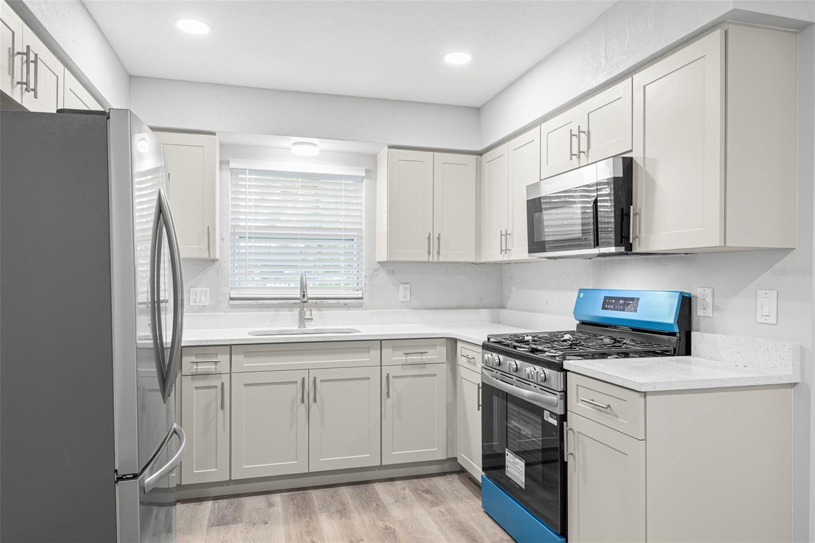 2443 26th, St Petersburg, FL 33712
