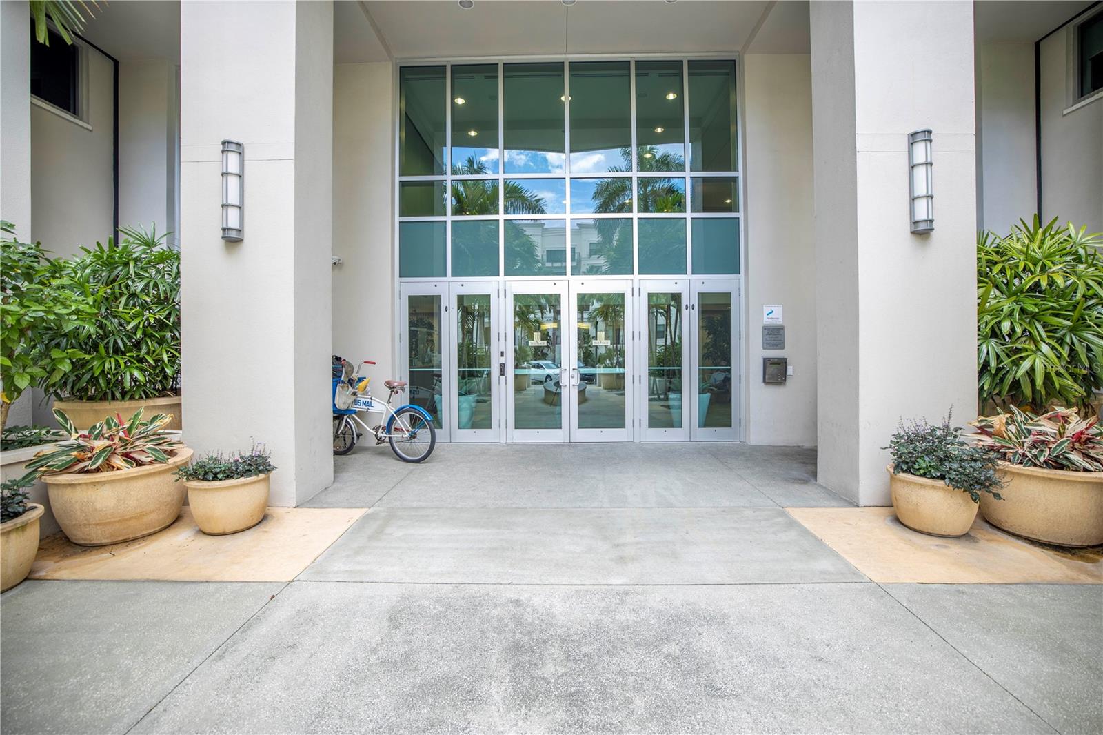 400 4th Unit 701, St Petersburg, FL 33701