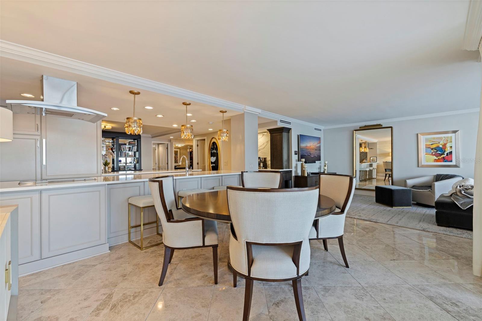 5700 Mariner Unit 803, Tampa, FL 33609