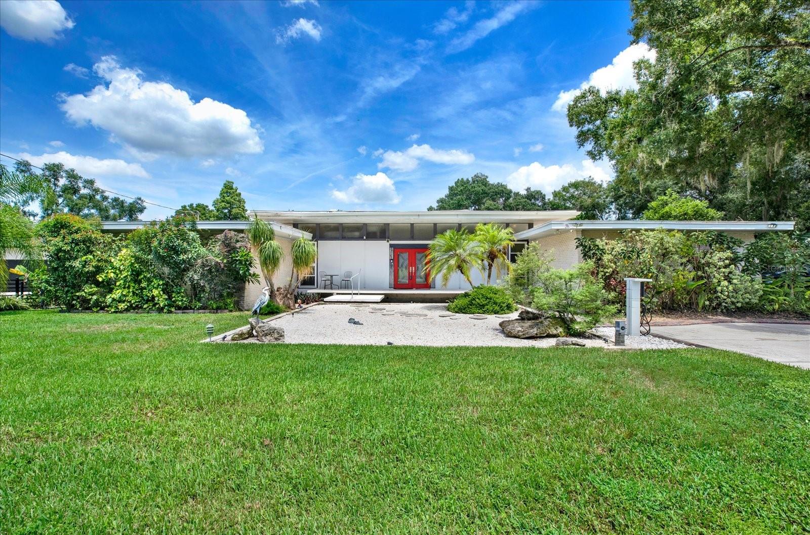 5708 Puritan, Tampa, FL 33617