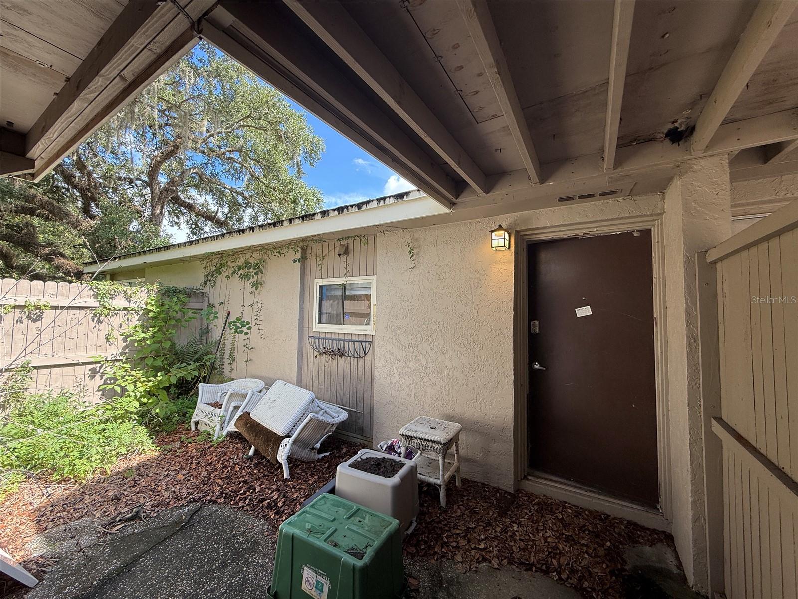 8649 Lake Isle Unit 182, Temple Terrace, FL 33637
