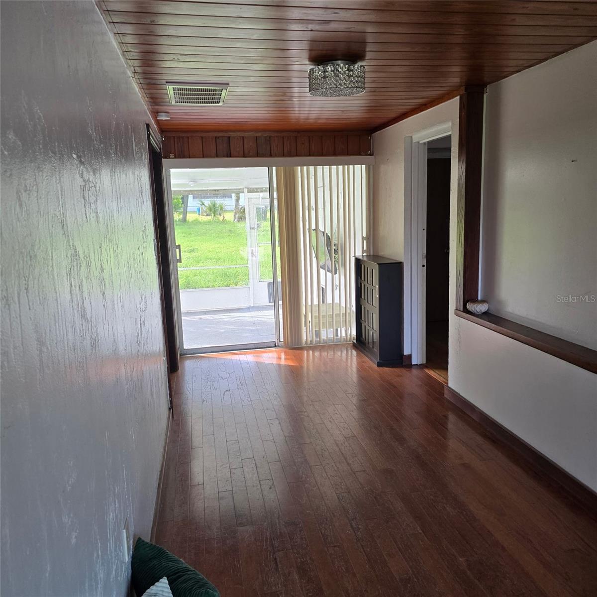 11 Aster, Debary, FL 32713