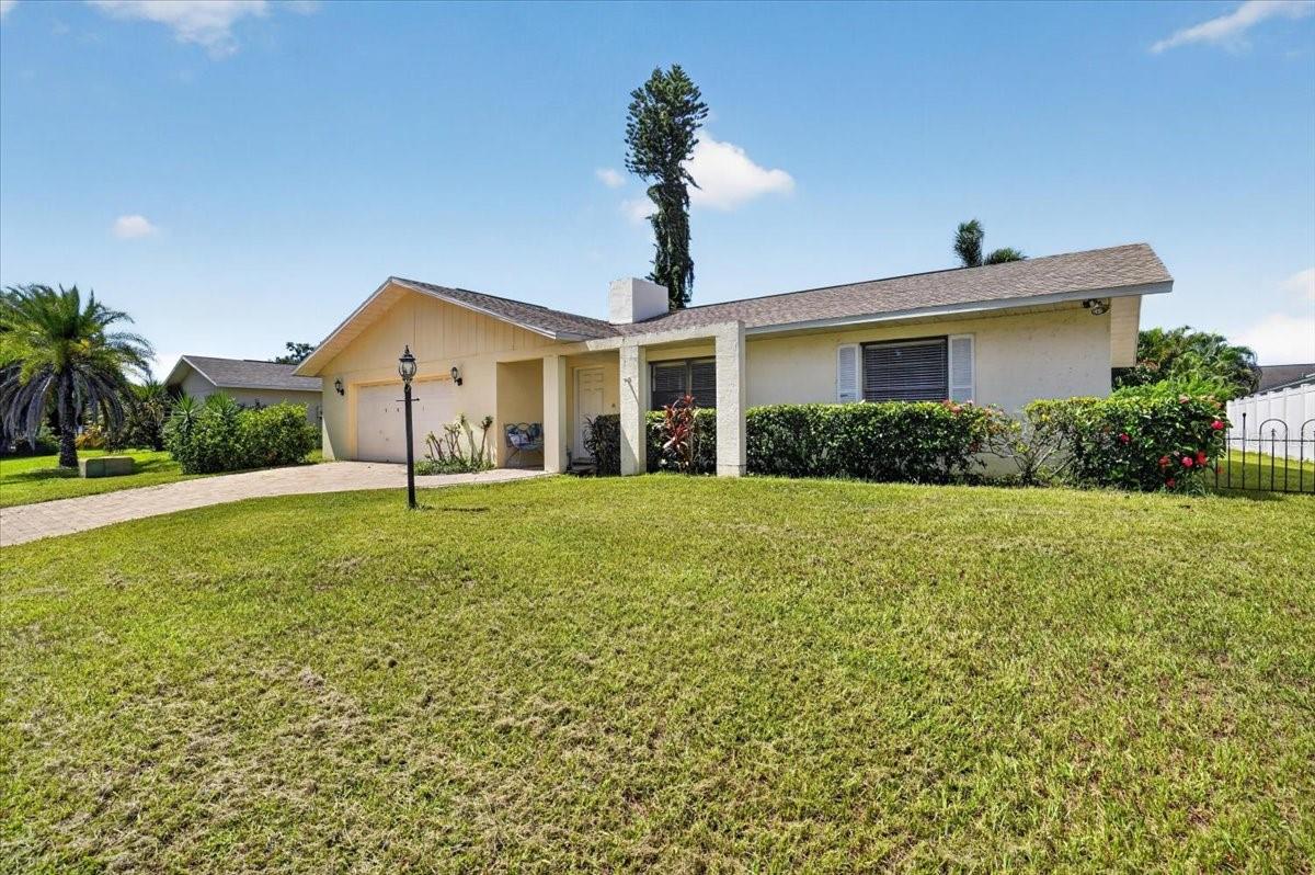 5031 Brandeis, Sarasota, FL 34243