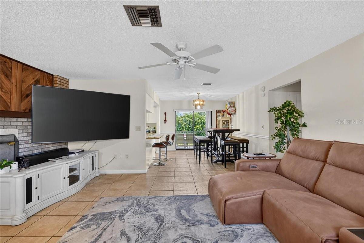5031 Brandeis, Sarasota, FL 34243