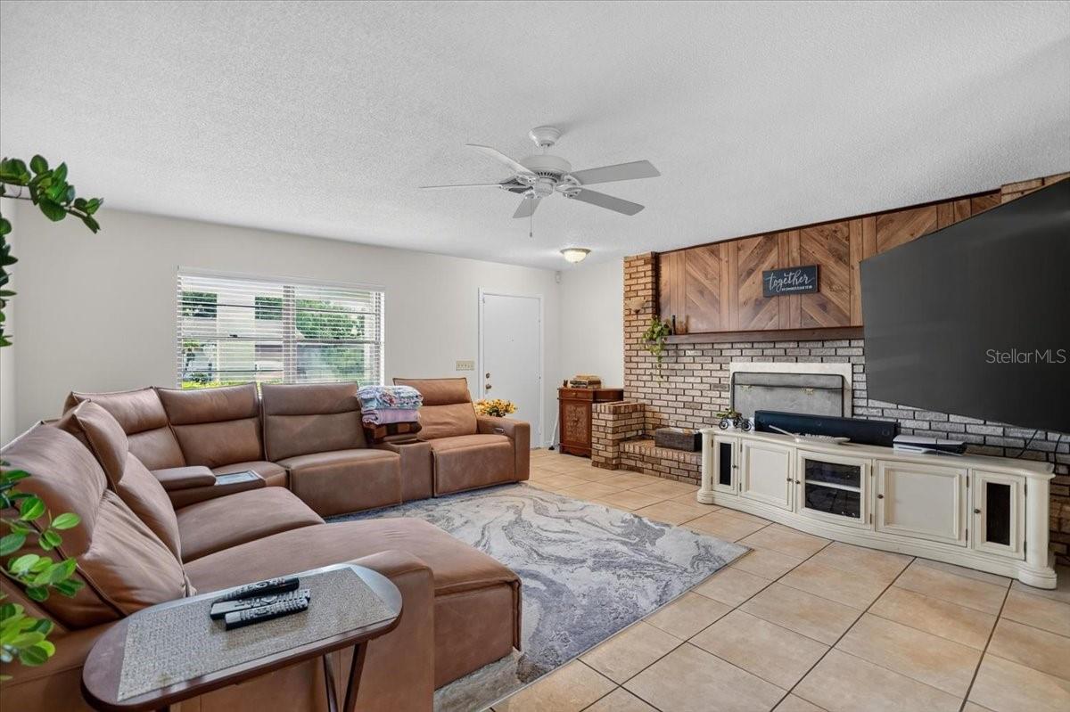 5031 Brandeis, Sarasota, FL 34243
