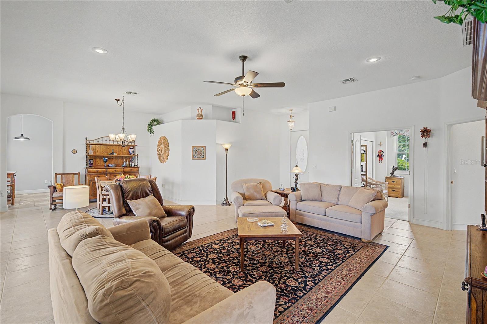 10231 Cleghorn, San Antonio, FL 33576