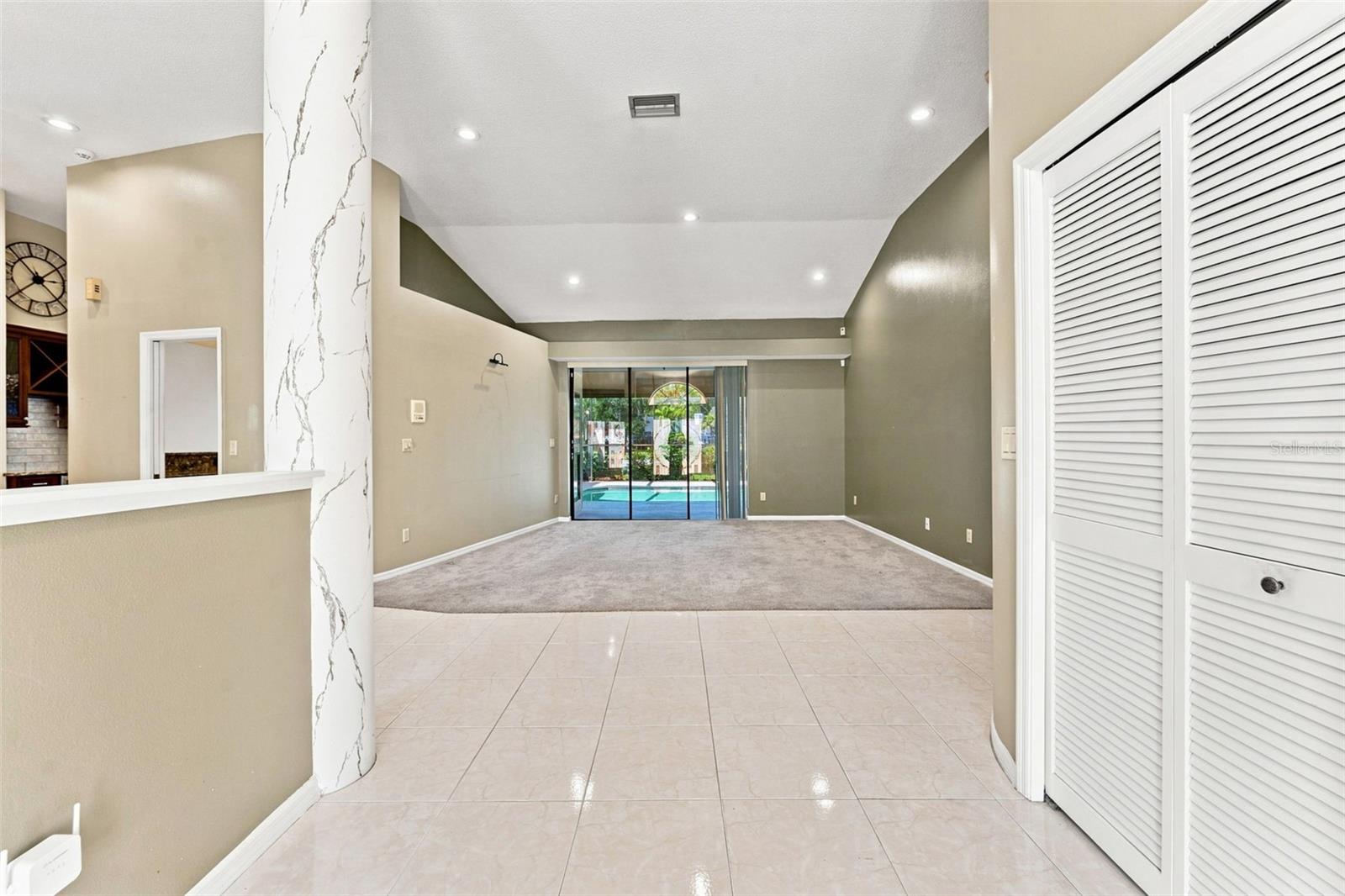 15923 Ellsworth, Tampa, FL 33647