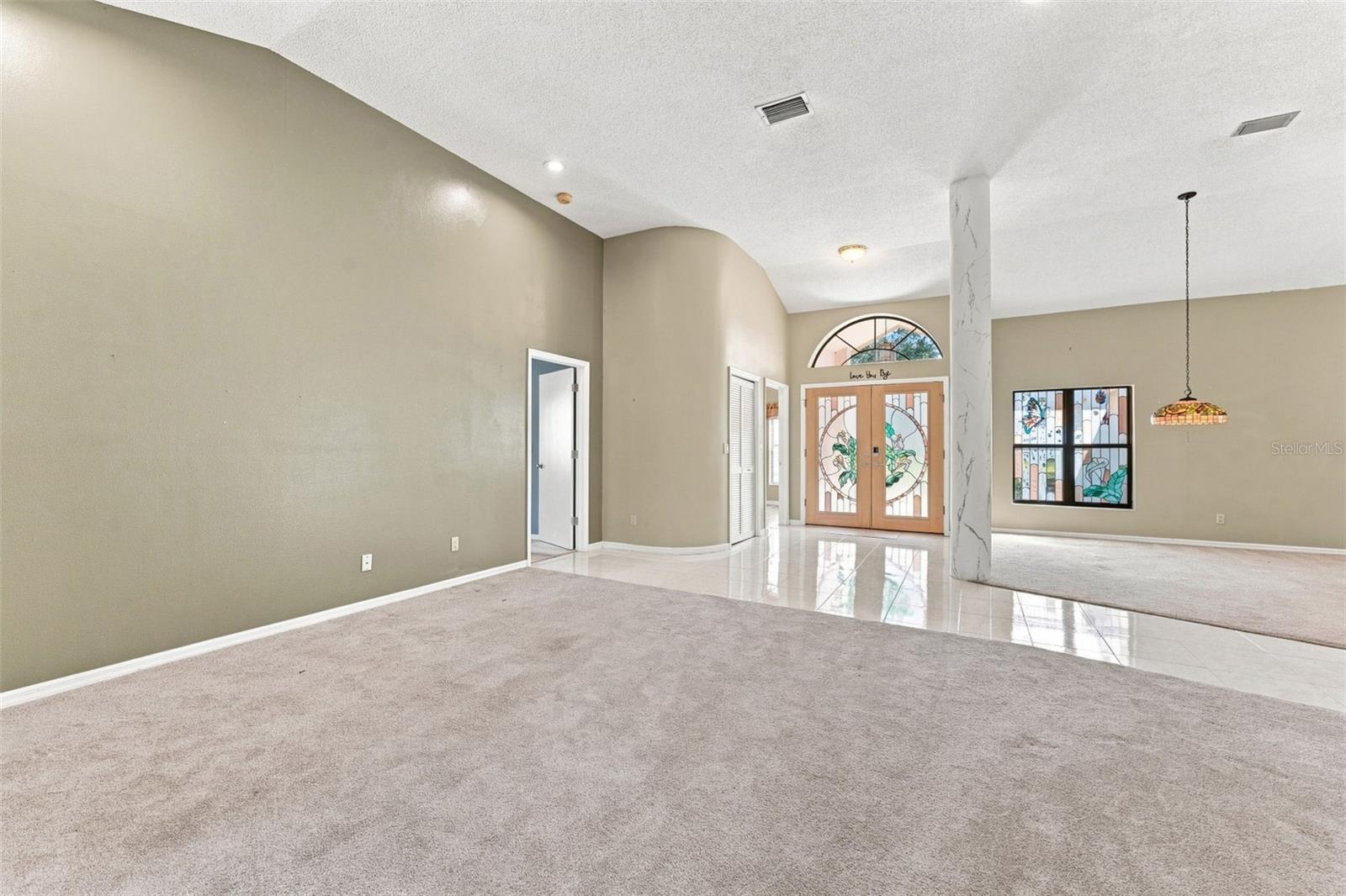 15923 Ellsworth, Tampa, FL 33647