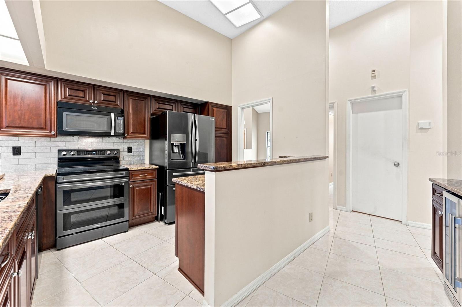 15923 Ellsworth, Tampa, FL 33647