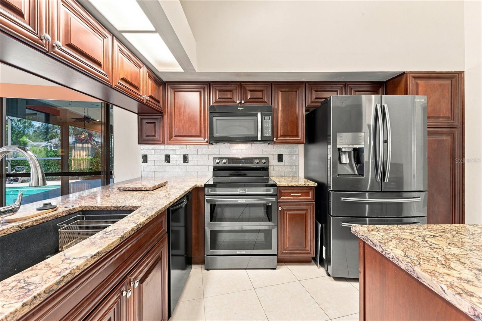 15923 Ellsworth, Tampa, FL 33647