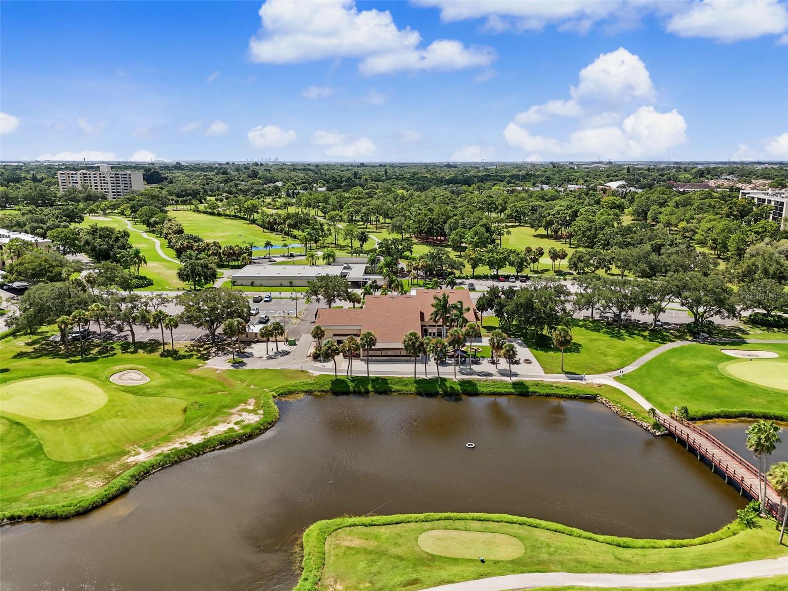 900 Cove Cay Unit 2b, Clearwater, FL 33760