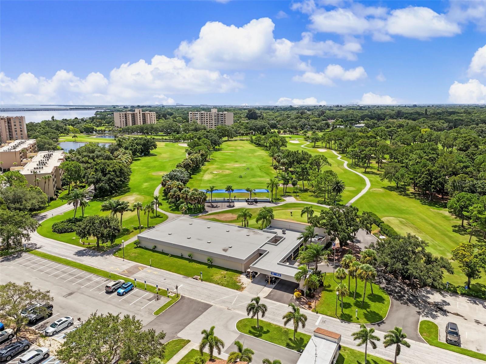 900 Cove Cay Unit 2b, Clearwater, FL 33760