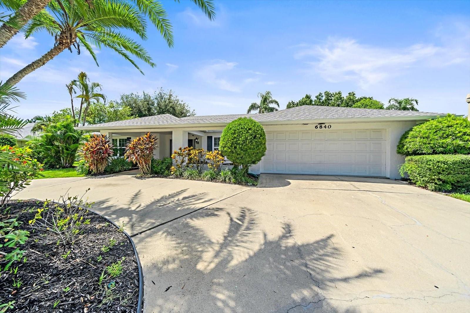 6840 Country Lakes, Sarasota, FL 34243