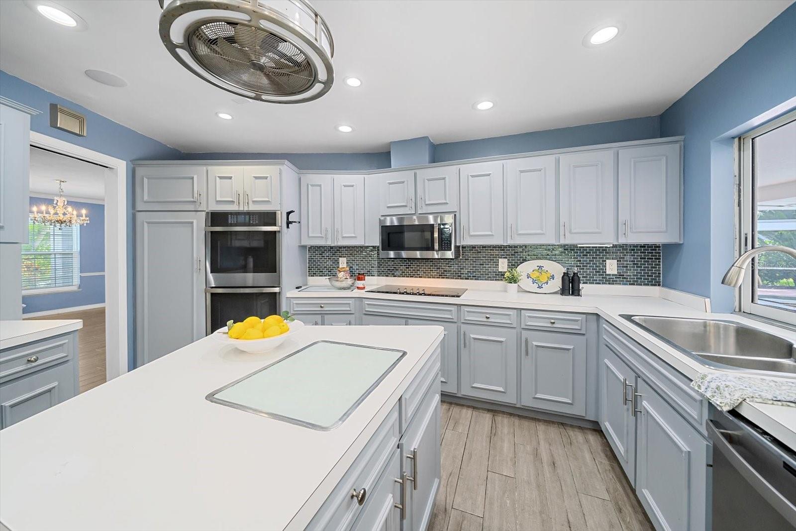 6840 Country Lakes, Sarasota, FL 34243