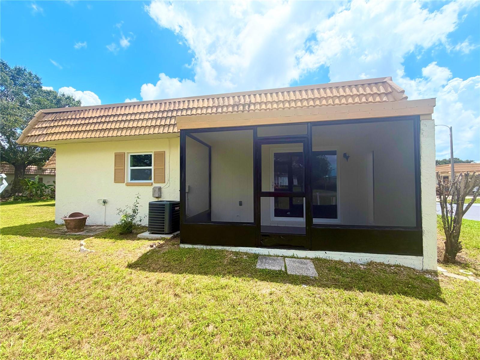 3956 El Canti Camino, New Port Richey, FL 34655