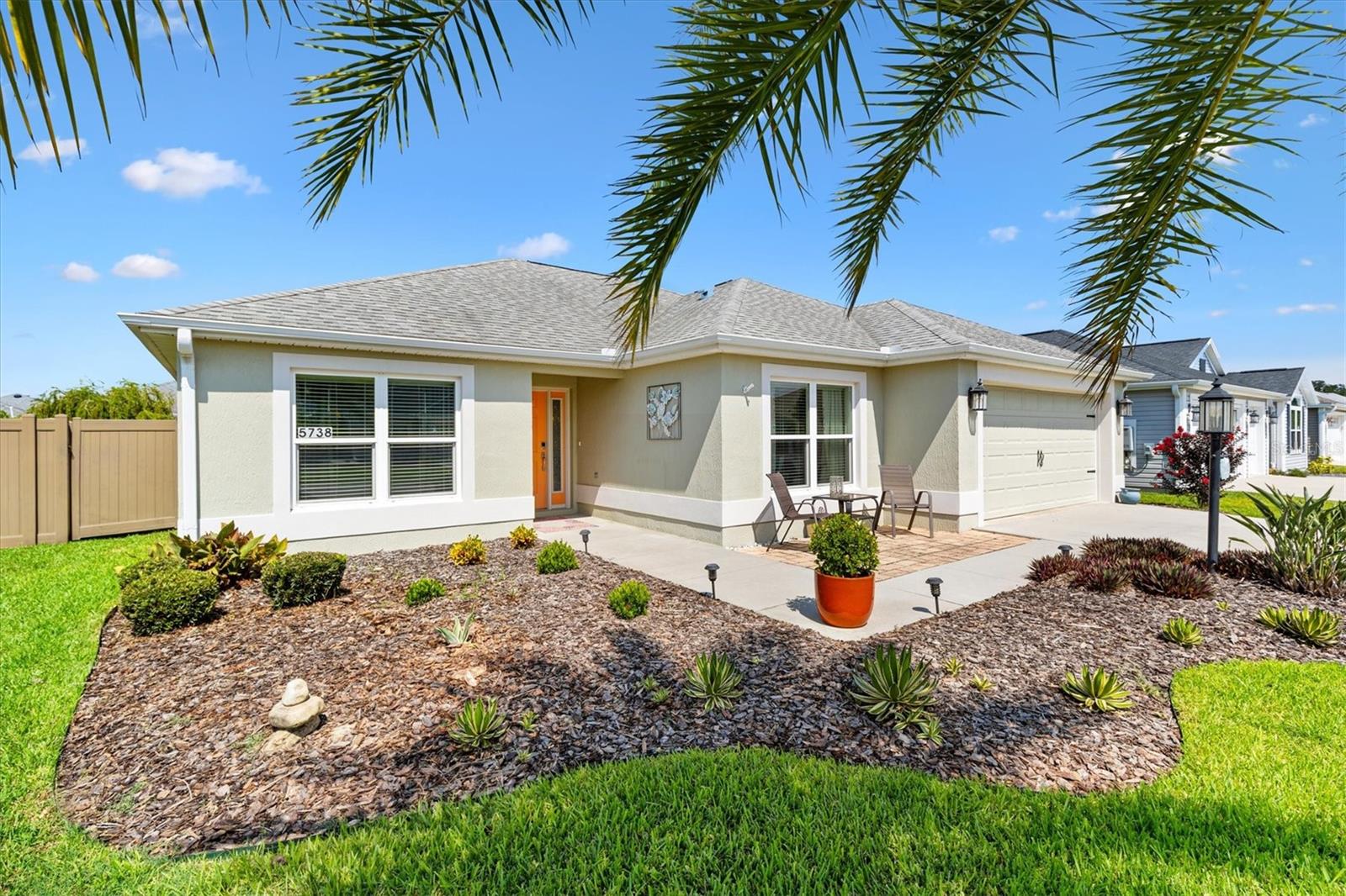 5738 Carley, The Villages, FL 32163